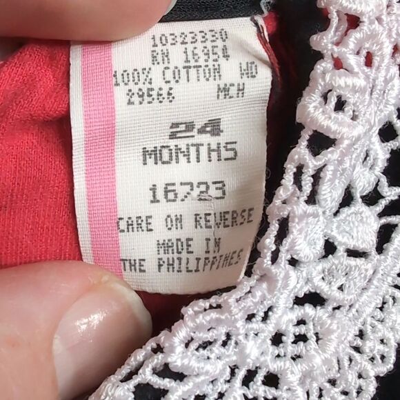 Vintage 24 months Baby Girl Cotton Short Sleeve Romper Red with Black Polka Dots - Picture 11 of 12